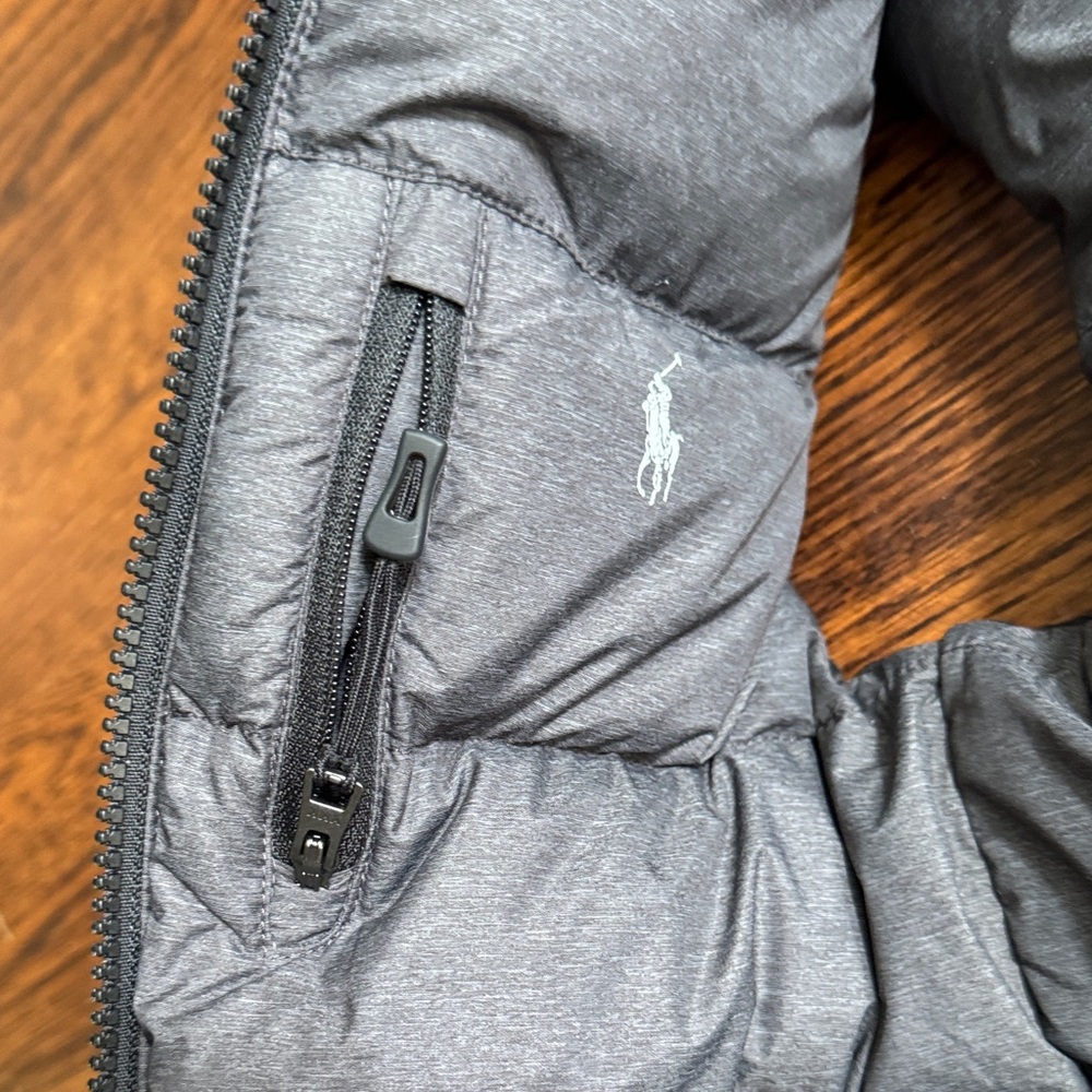 ☀️☀️Boys RALPH LAUREN Midnight Puffer Vest - Picture 4 of 5